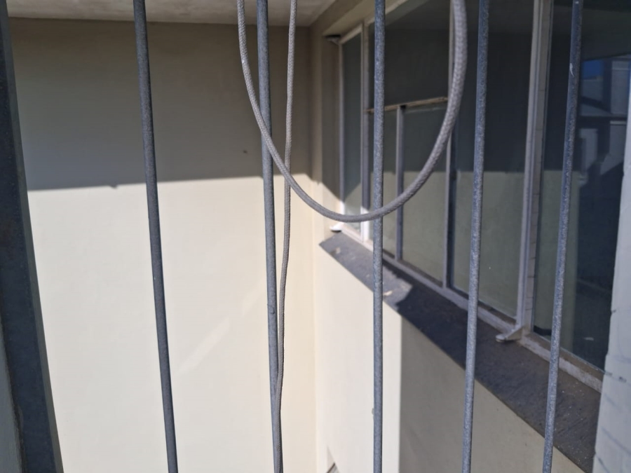 To Let 2 Bedroom Property for Rent in Southernwood Eastern Cape